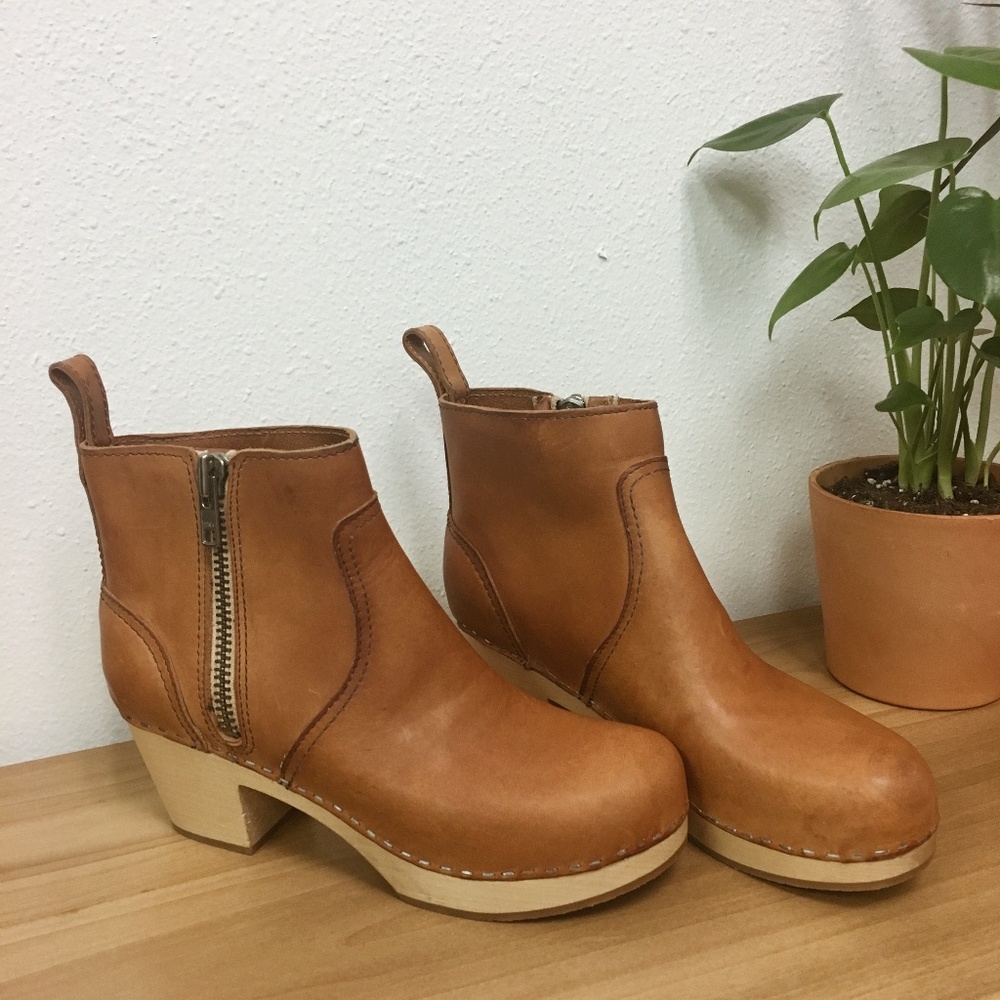 NEW Swedish Hasbeens Zip It Emy Bootie